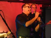 Nutzen Sie die Macht der Tastatur! Die Pfeiltasten schalten die Bilder weiter. (175/233)