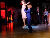 Nutzen Sie die Macht der Tastatur! Die Pfeiltasten schalten die Bilder weiter. (80/233)