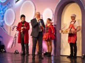 Nutzen Sie die Macht der Tastatur! Die Pfeiltasten schalten die Bilder weiter. (2/6)