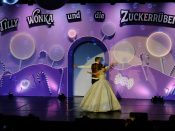 Nutzen Sie die Macht der Tastatur! Die Pfeiltasten schalten die Bilder weiter. (42/191)