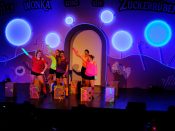 Nutzen Sie die Macht der Tastatur! Die Pfeiltasten schalten die Bilder weiter. (124/191)