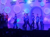 Nutzen Sie die Macht der Tastatur! Die Pfeiltasten schalten die Bilder weiter. (146/191)