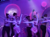 Nutzen Sie die Macht der Tastatur! Die Pfeiltasten schalten die Bilder weiter. (222/283)