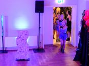 Nutzen Sie die Macht der Tastatur! Die Pfeiltasten schalten die Bilder weiter. (36/274)