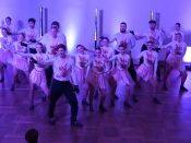 Nutzen Sie die Macht der Tastatur! Die Pfeiltasten schalten die Bilder weiter. (195/274)