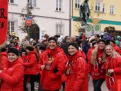 Nutzen Sie die Macht der Tastatur! Die Pfeiltasten schalten die Bilder weiter. (51/527)