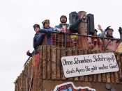 Nutzen Sie die Macht der Tastatur! Die Pfeiltasten schalten die Bilder weiter. (99/527)