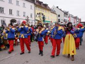 Nutzen Sie die Macht der Tastatur! Die Pfeiltasten schalten die Bilder weiter. (116/527)