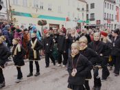 Nutzen Sie die Macht der Tastatur! Die Pfeiltasten schalten die Bilder weiter. (130/527)