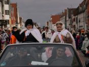 Nutzen Sie die Macht der Tastatur! Die Pfeiltasten schalten die Bilder weiter. (191/527)