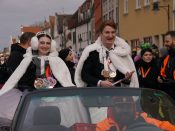 Nutzen Sie die Macht der Tastatur! Die Pfeiltasten schalten die Bilder weiter. (195/527)