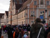 Nutzen Sie die Macht der Tastatur! Die Pfeiltasten schalten die Bilder weiter. (204/527)