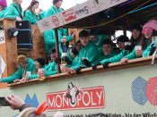 Nutzen Sie die Macht der Tastatur! Die Pfeiltasten schalten die Bilder weiter. (241/527)