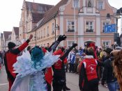 Nutzen Sie die Macht der Tastatur! Die Pfeiltasten schalten die Bilder weiter. (269/527)