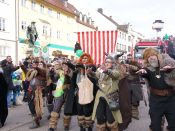 Nutzen Sie die Macht der Tastatur! Die Pfeiltasten schalten die Bilder weiter. (283/527)