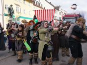 Nutzen Sie die Macht der Tastatur! Die Pfeiltasten schalten die Bilder weiter. (286/527)