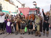 Nutzen Sie die Macht der Tastatur! Die Pfeiltasten schalten die Bilder weiter. (290/527)