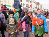 Nutzen Sie die Macht der Tastatur! Die Pfeiltasten schalten die Bilder weiter. (324/527)