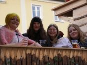 Nutzen Sie die Macht der Tastatur! Die Pfeiltasten schalten die Bilder weiter. (352/527)