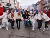 Nutzen Sie die Macht der Tastatur! Die Pfeiltasten schalten die Bilder weiter. (377/527)