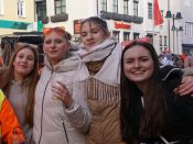 Nutzen Sie die Macht der Tastatur! Die Pfeiltasten schalten die Bilder weiter. (399/527)