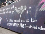 Nutzen Sie die Macht der Tastatur! Die Pfeiltasten schalten die Bilder weiter. (415/527)