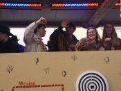 Nutzen Sie die Macht der Tastatur! Die Pfeiltasten schalten die Bilder weiter. (463/527)