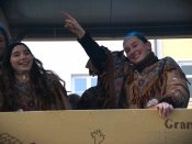 Nutzen Sie die Macht der Tastatur! Die Pfeiltasten schalten die Bilder weiter. (464/527)